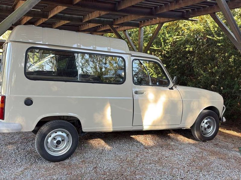 1984 Renault 4 F6 Van