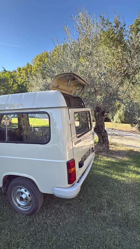 1984 Renault 4 F6 Van