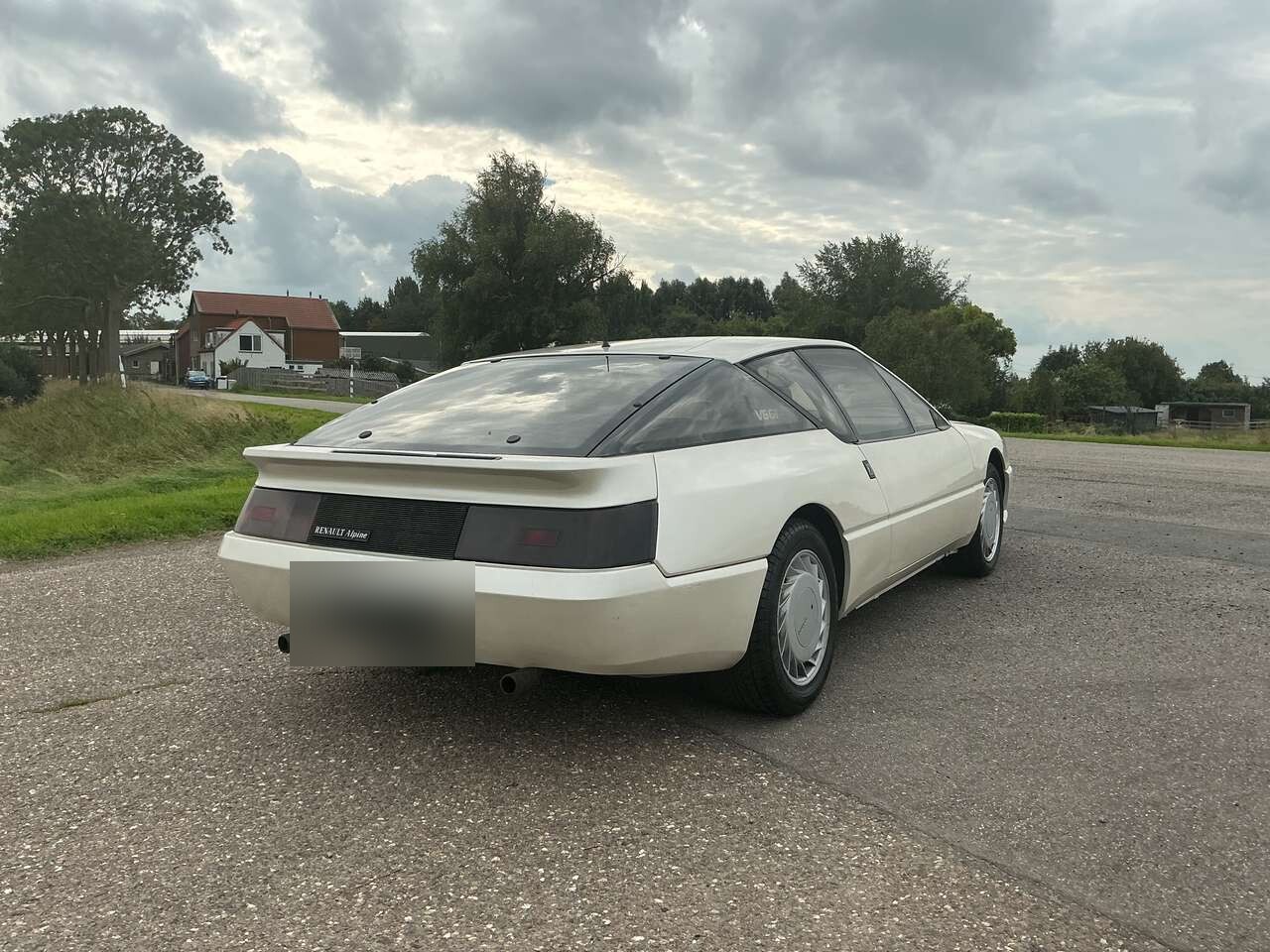 1987 Alpine A310
