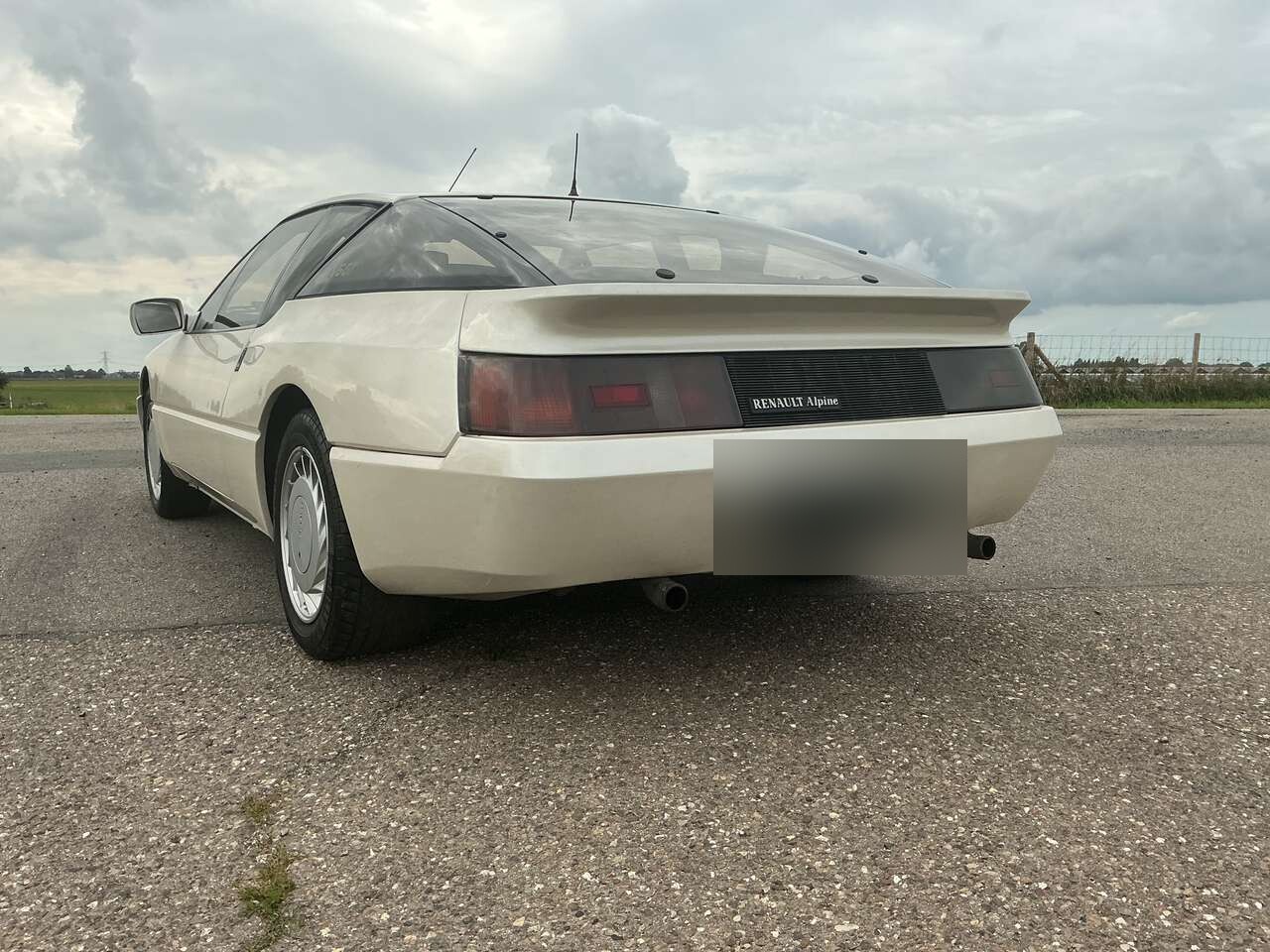 1987 Alpine A310