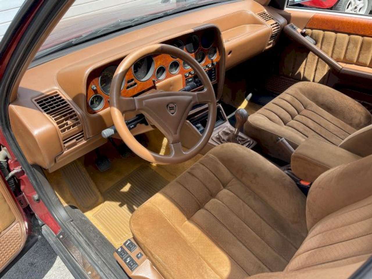 1987 Lancia Thema 8.32