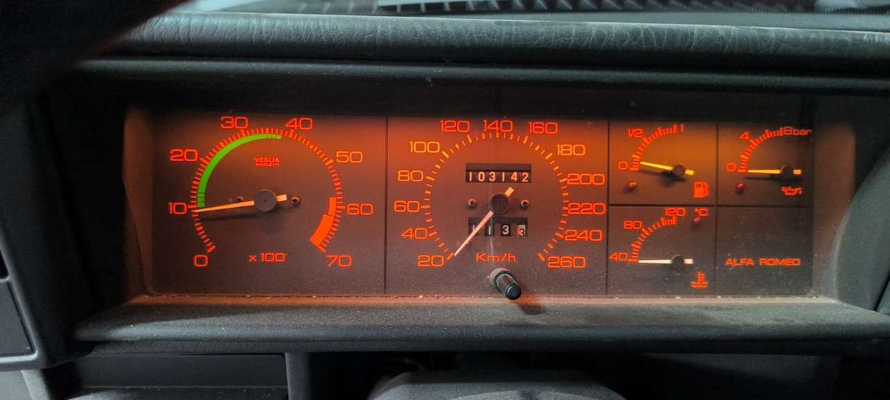 1988 Alfa Romeo 75 2.0 Twin Spark