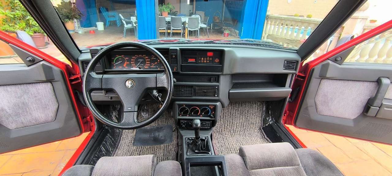 1988 Alfa Romeo 75 2.0 Twin Spark