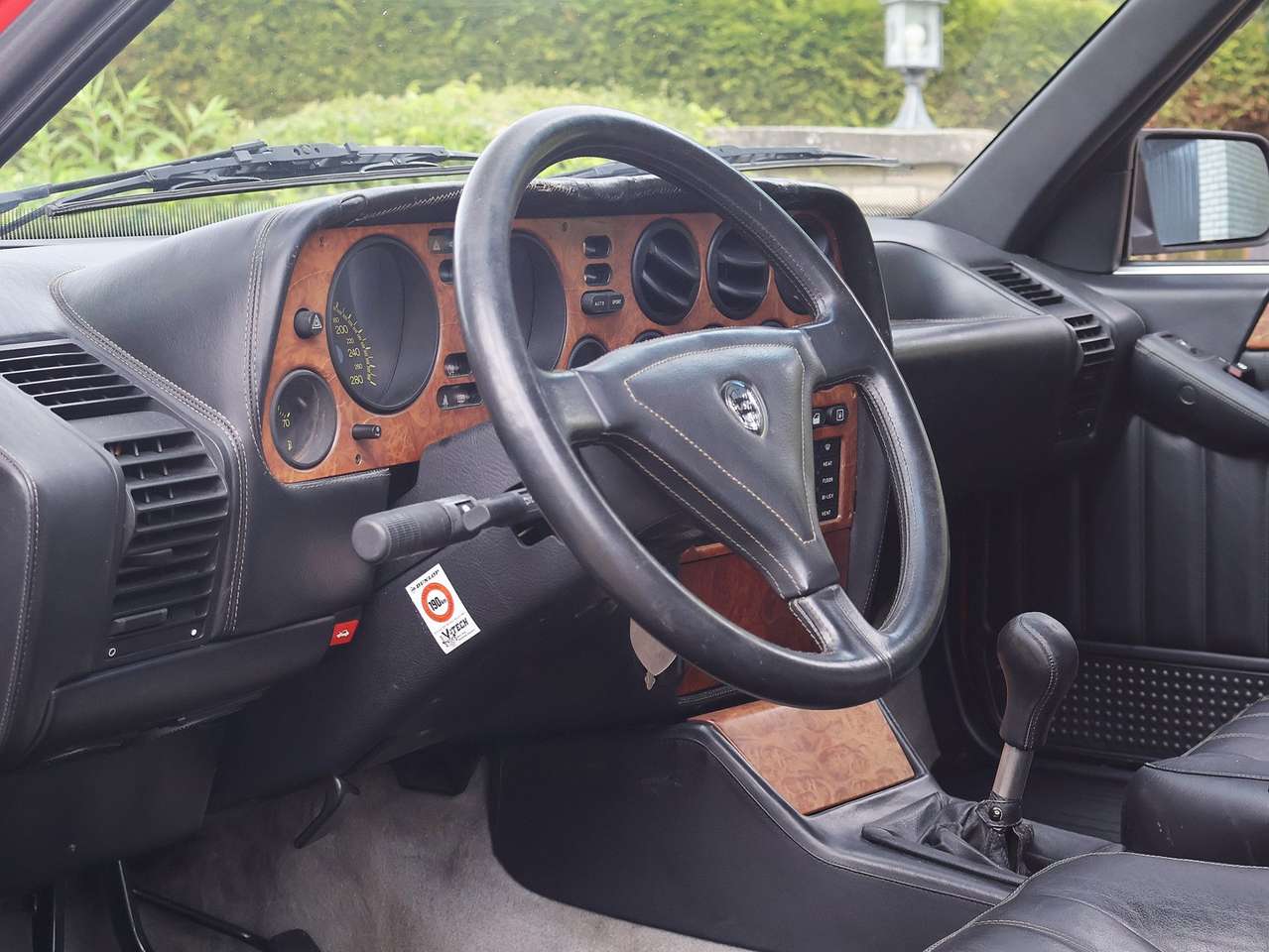 1988 Lancia Thema 8.32 (Rosso Corsa)