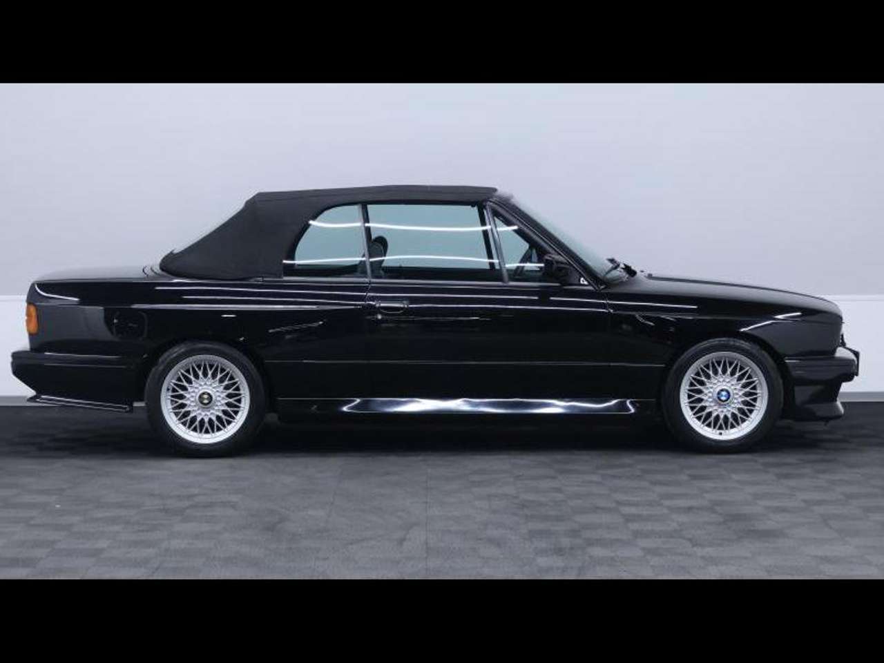 1991 BMW M3 Convertible (E30)