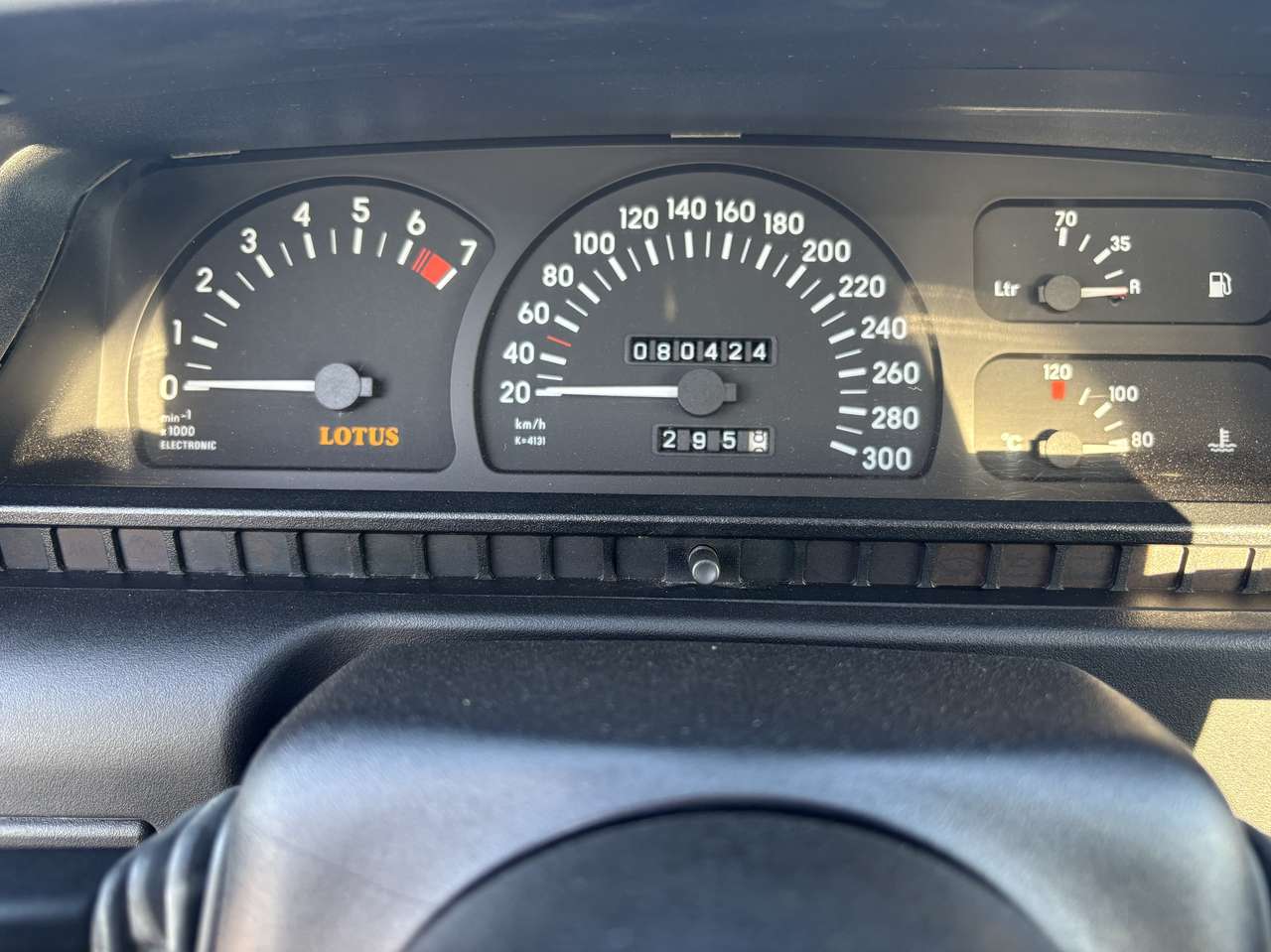 1992 Lotus Omega