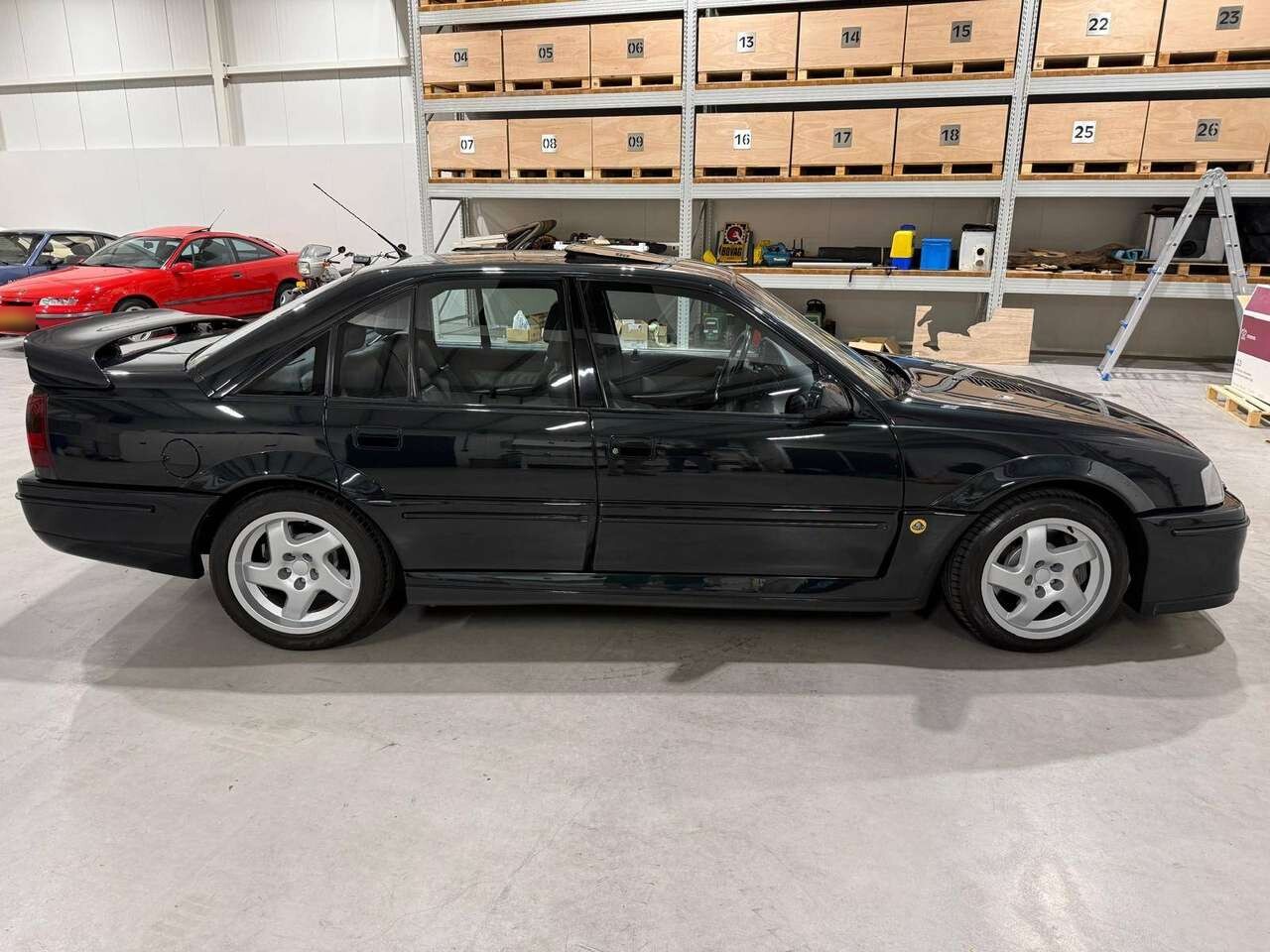 1992 Lotus Omega