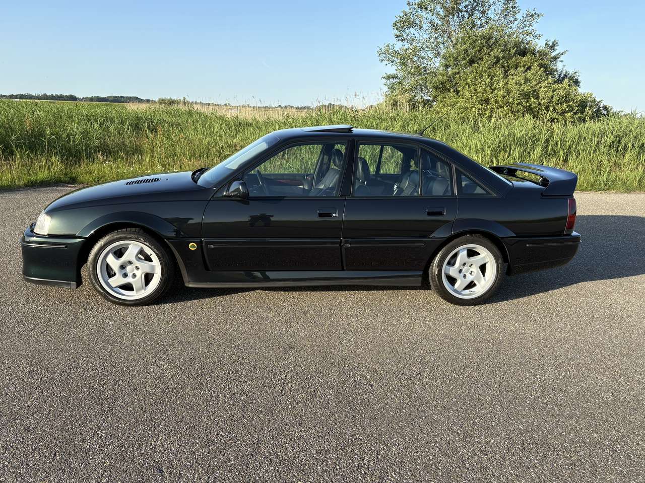 1992 Lotus Omega
