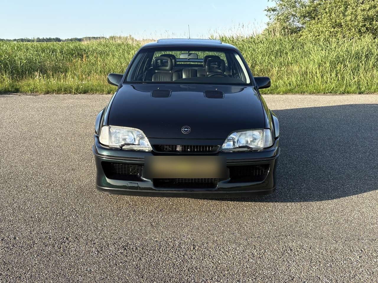 1992 Lotus Omega