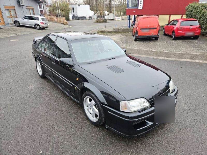 1993 Lotus Omega