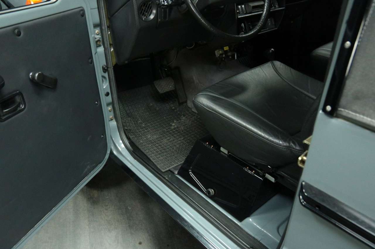 1993 Mercedes-Benz G 230 Puch Automatic