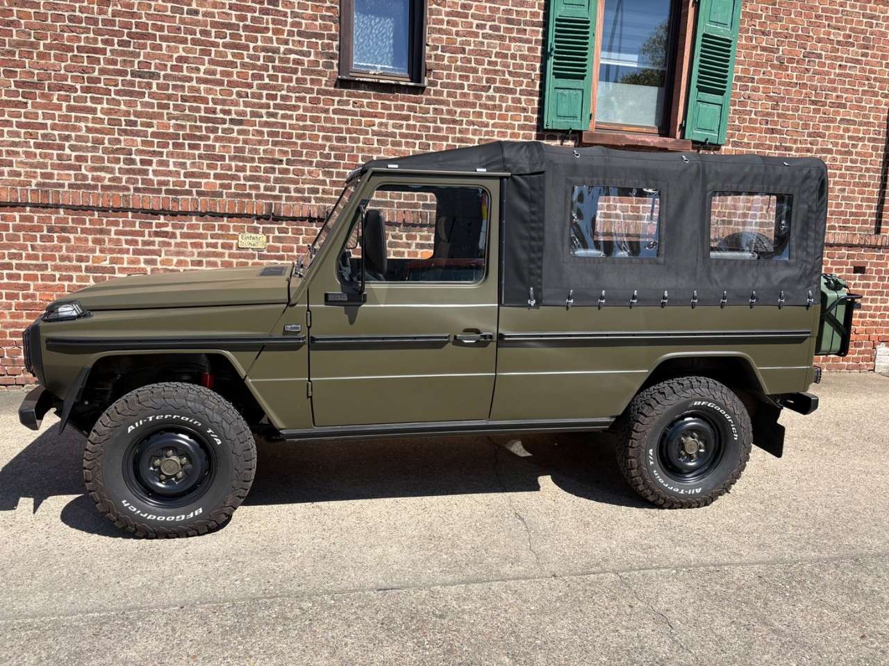1993 Mercedes-Benz G 230 Steyr-Puch 8-seater