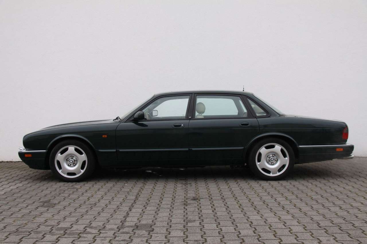 1995 Jaguar XJR 4.0 Supercharged
