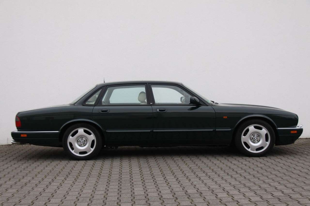 1995 Jaguar XJR 4.0 Supercharged