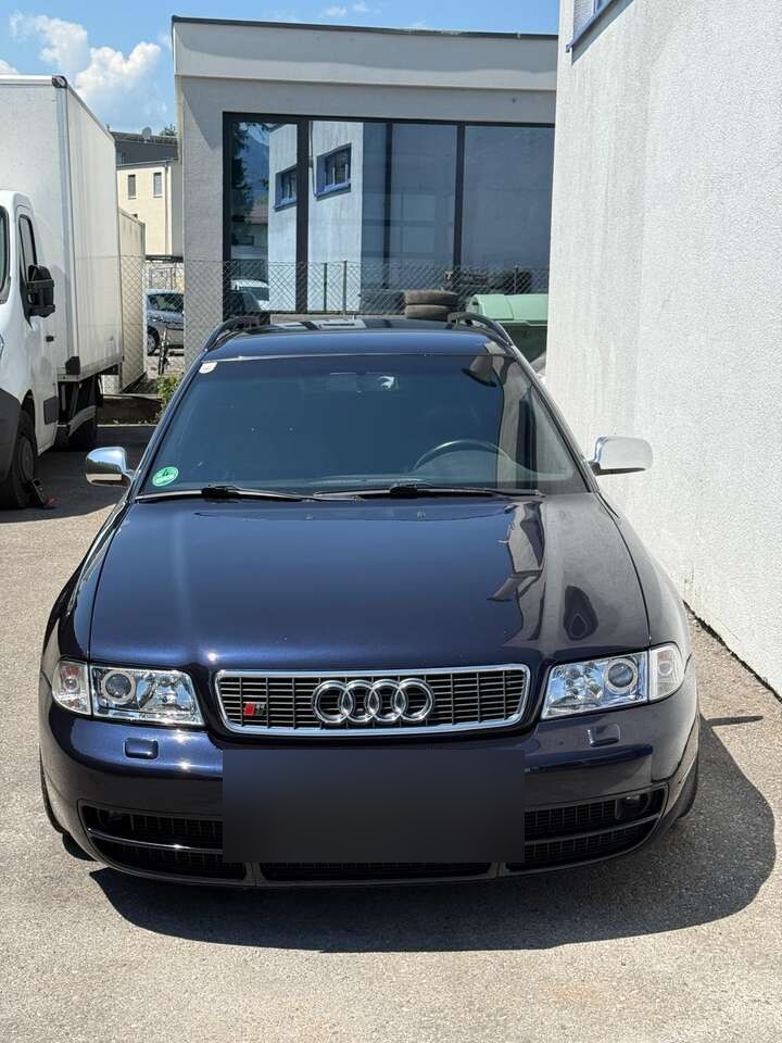 1998 Audi S4 (B5)