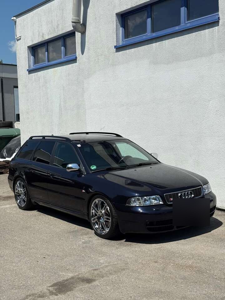 1998 Audi S4 (B5)