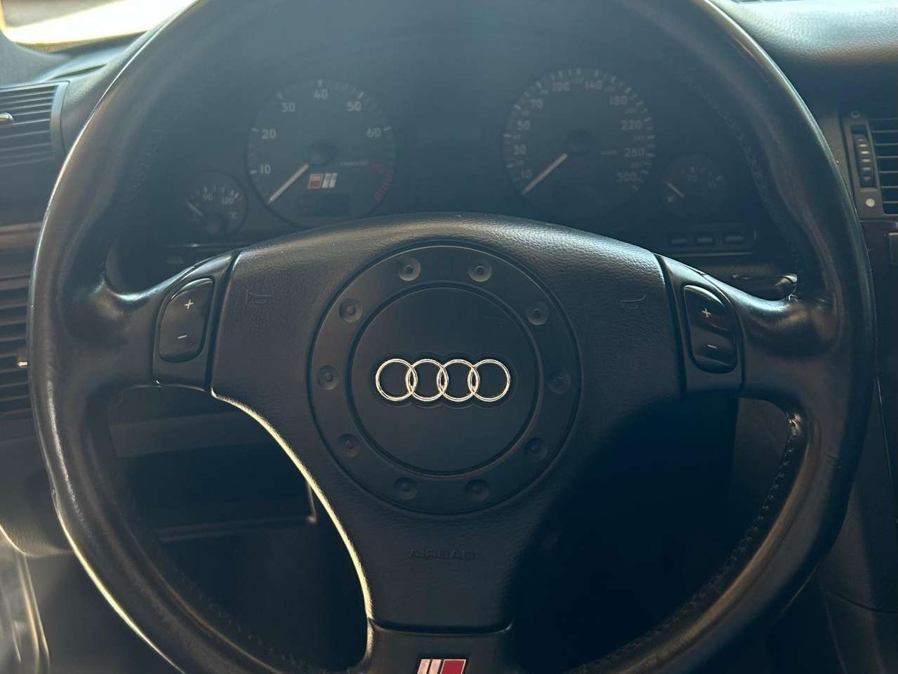 1999 Audi S8 4.2 quattro