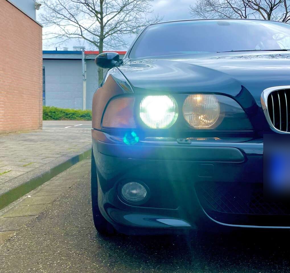 1999 BMW M5 (E39)