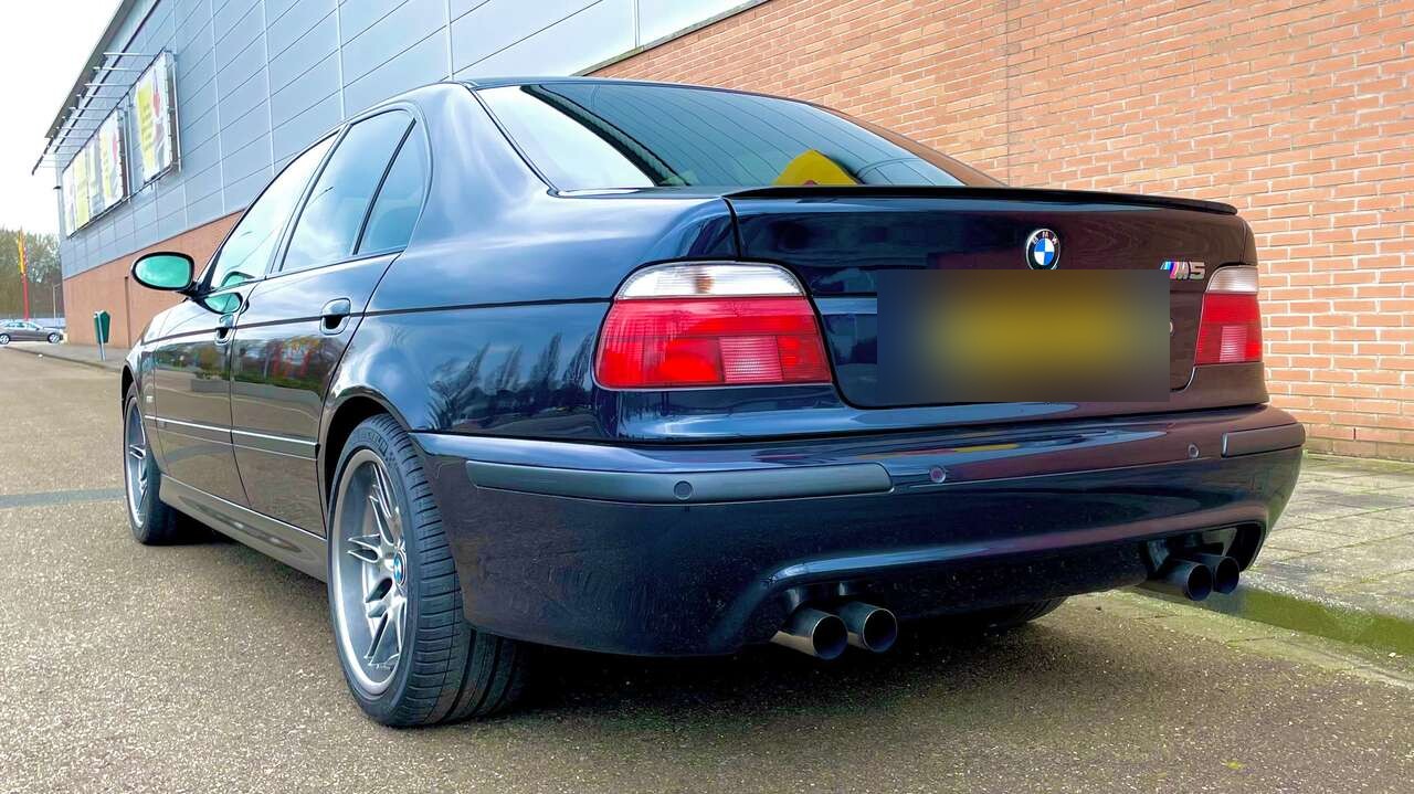 1999 BMW M5 (E39)