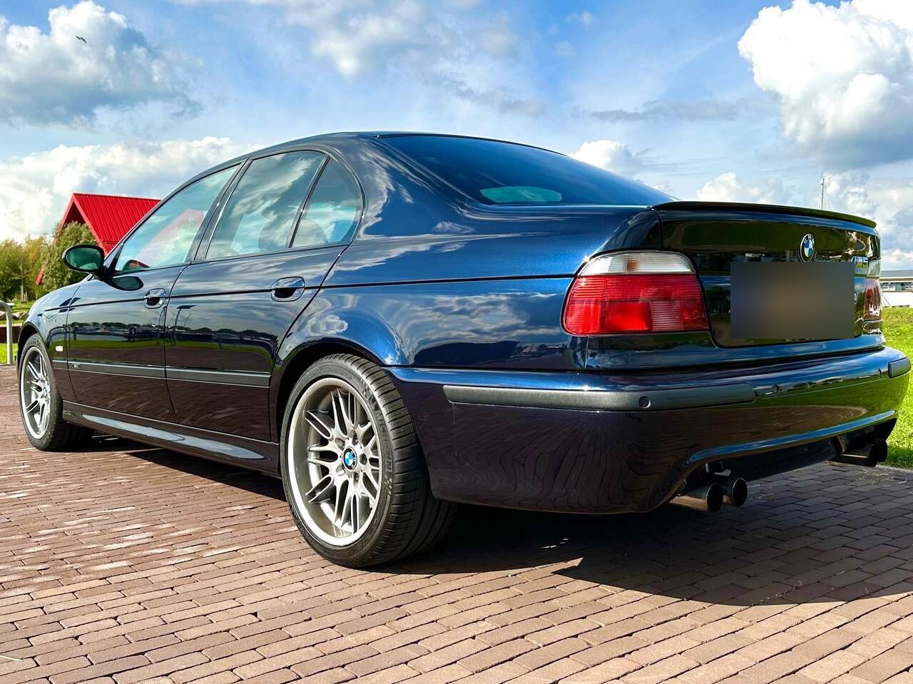 1999 BMW M5 (E39)
