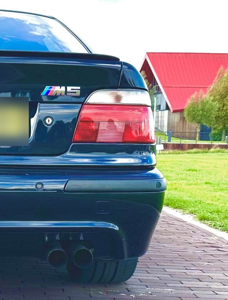 1999 BMW M5 (E39)