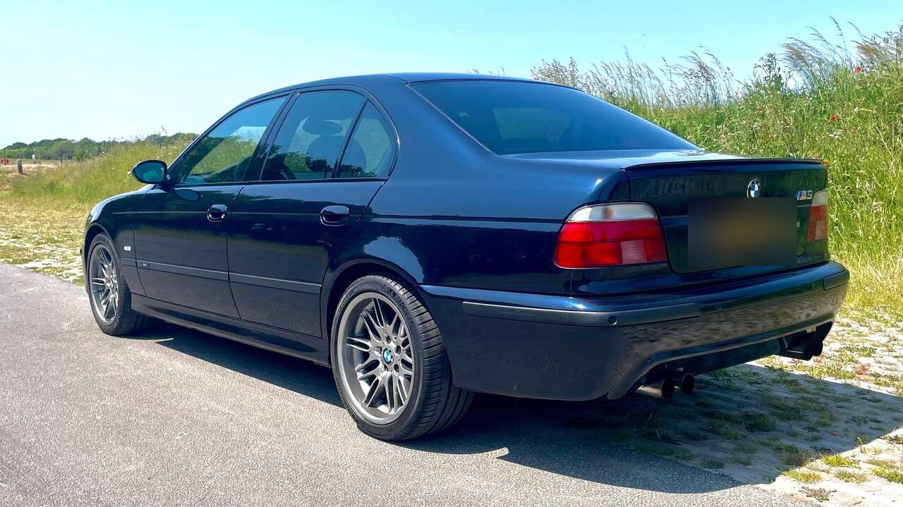 1999 BMW M5 (E39)
