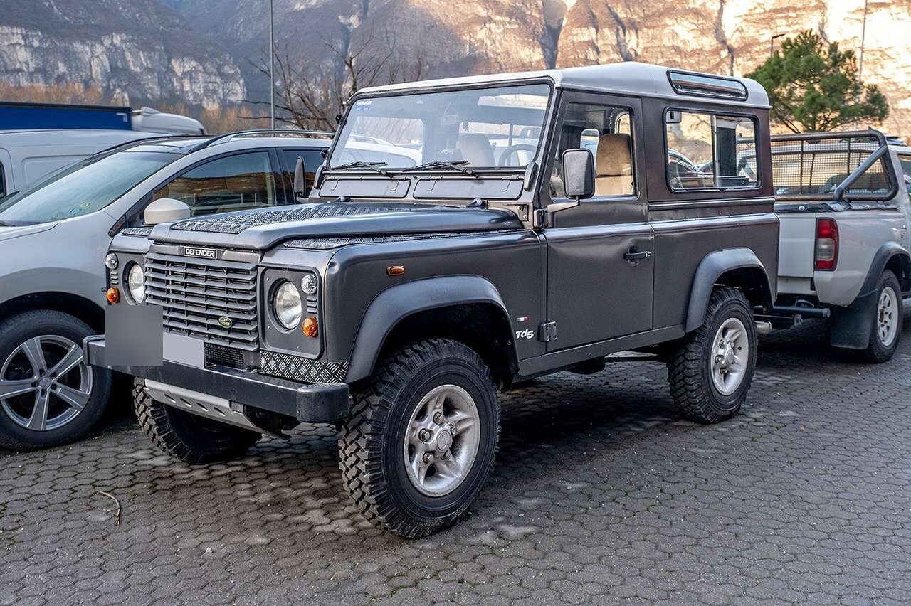 1999 Land Rover Defender 90 Station Wagon Td5