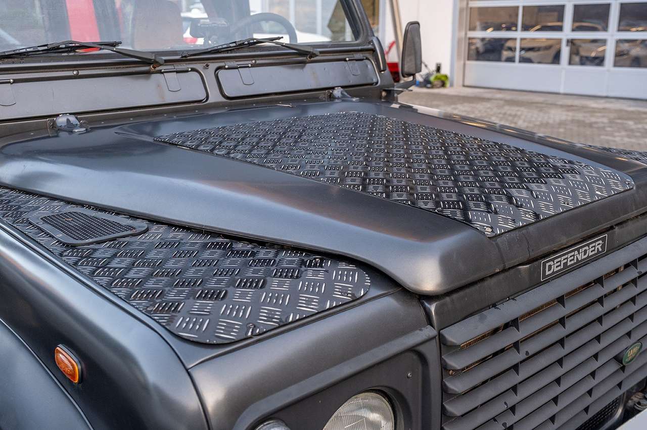 1999 Land Rover Defender 90 Station Wagon Td5