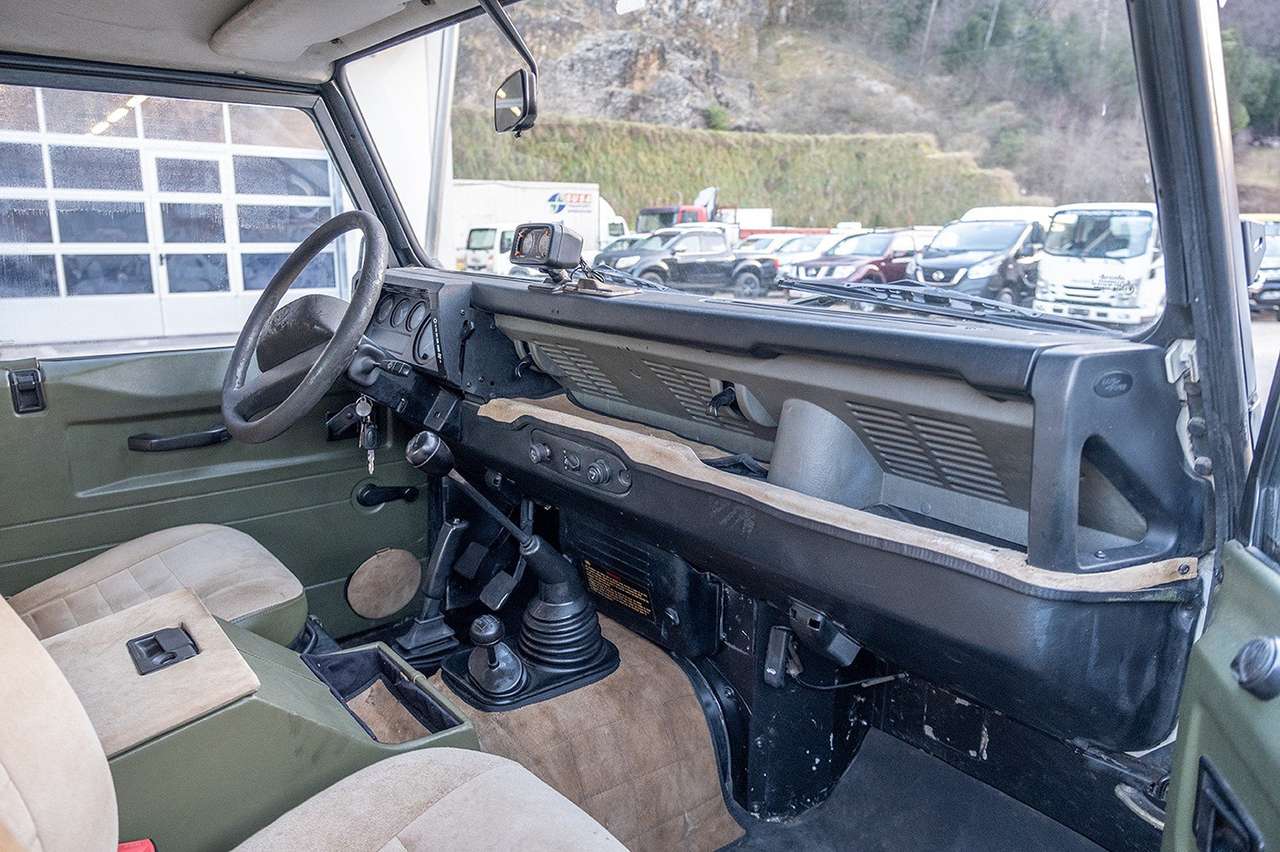 1999 Land Rover Defender 90 Station Wagon Td5