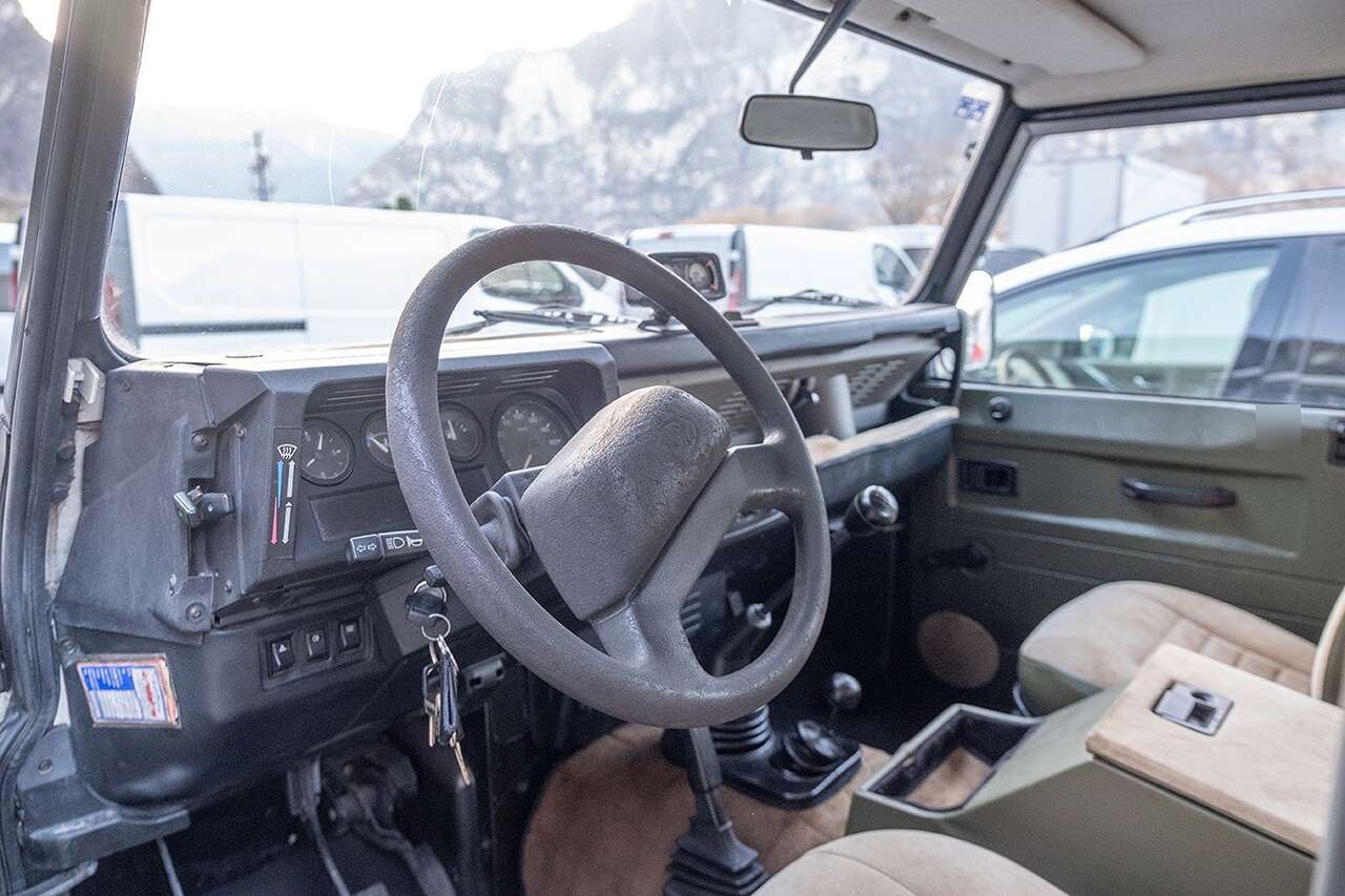 1999 Land Rover Defender 90 Station Wagon Td5