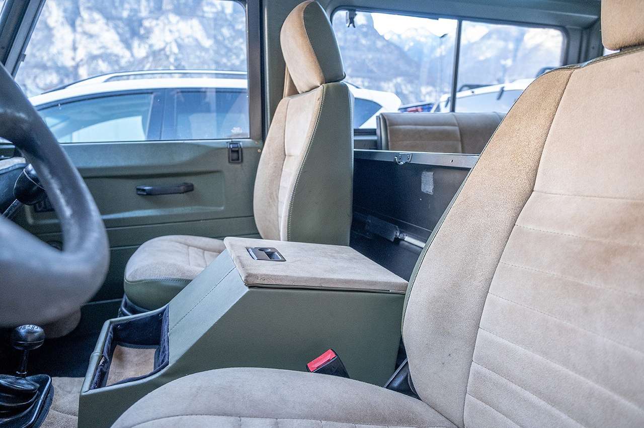 1999 Land Rover Defender 90 Station Wagon Td5