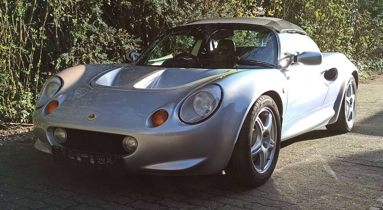 1999 Lotus Elise S1