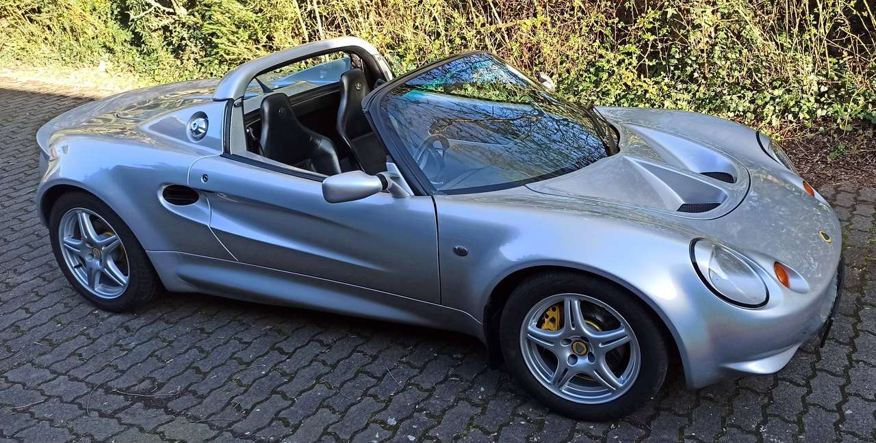 1999 Lotus Elise S1