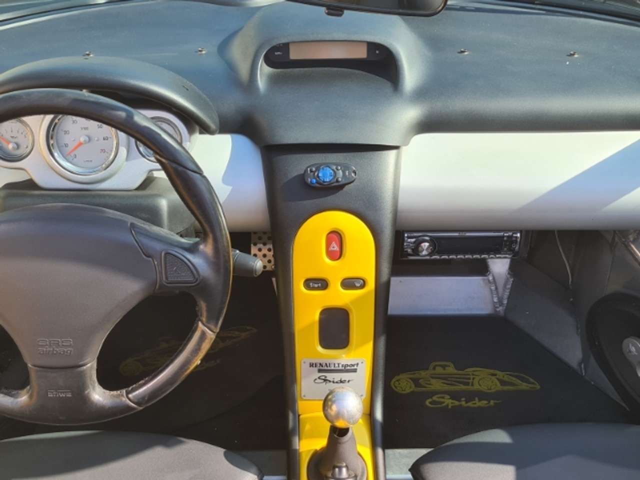 1999 Renault Sport Spider (windscreen)