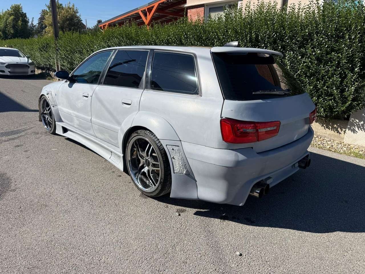 2000 Audi RS4 Avant (B5)