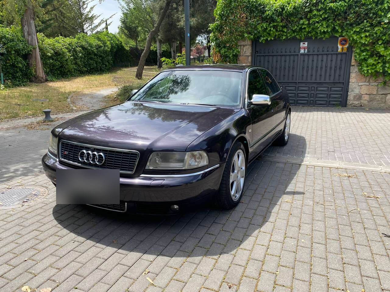 2001 Audi S8 4.2 quattro