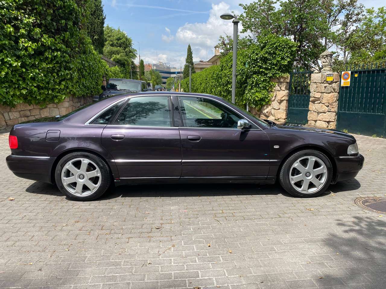 2001 Audi S8 4.2 quattro